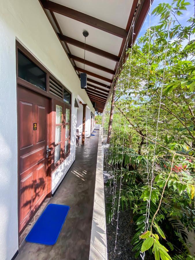 Westeros House & Hub Unawatuna Exterior photo